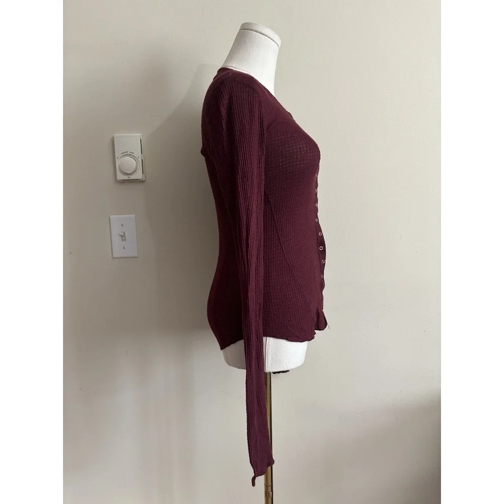 Intimately Free People Slim Fit Long Sleeve Top Medium Red Maroon Bella Swan Y2K